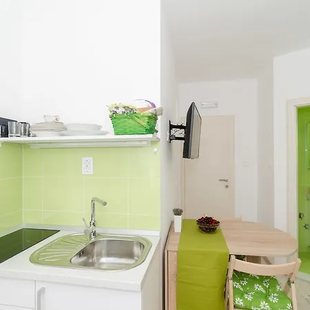 Eva Apartman